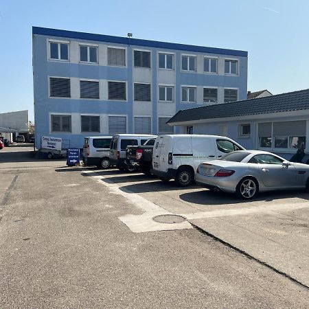 Ferienwohnung Monteurzimmer Karlsruhe Bagian luar foto